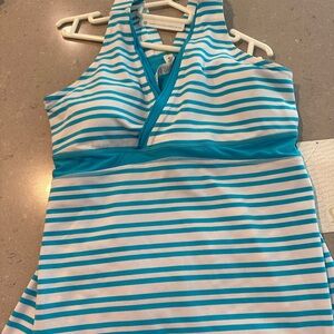 Lululemon tank BNWT size 12